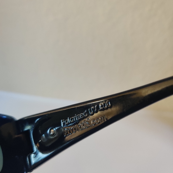 Jonathan Paul Polarized uv400 Fitover Sunglasses - Picture 9 of 13